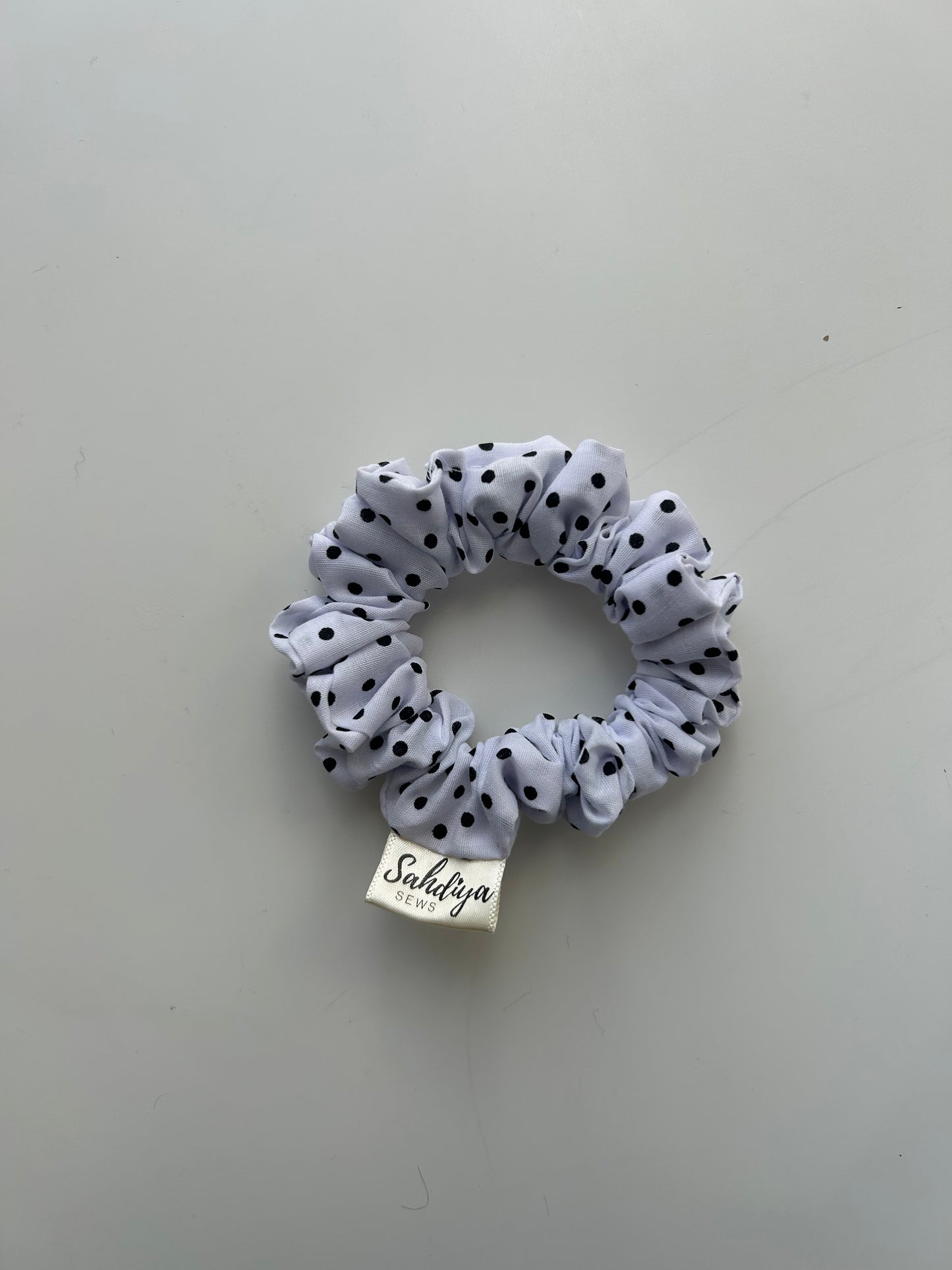 Polka dot scrunchie (Thin)