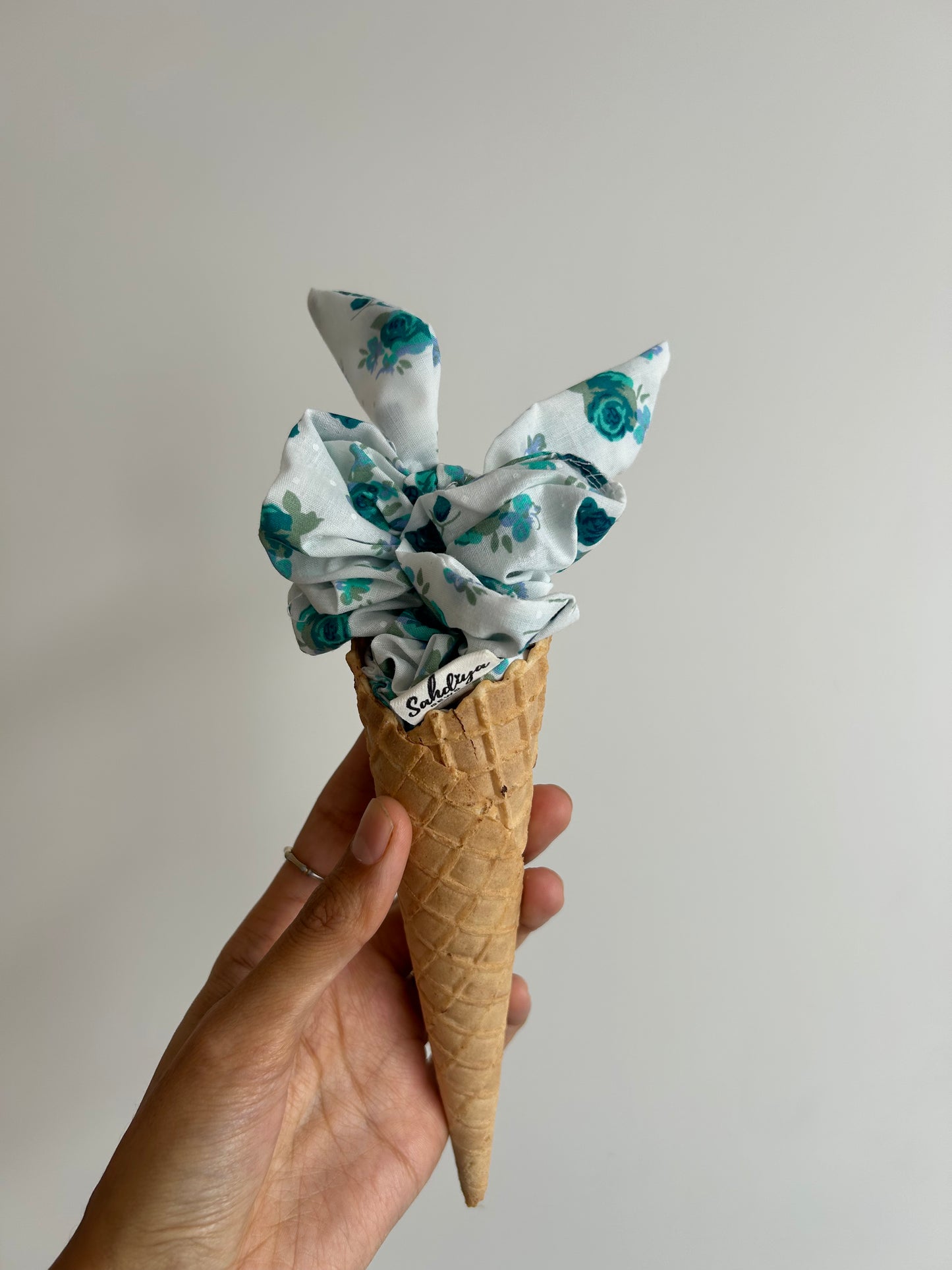 Bunny ears - Blue & white floral scrunchie