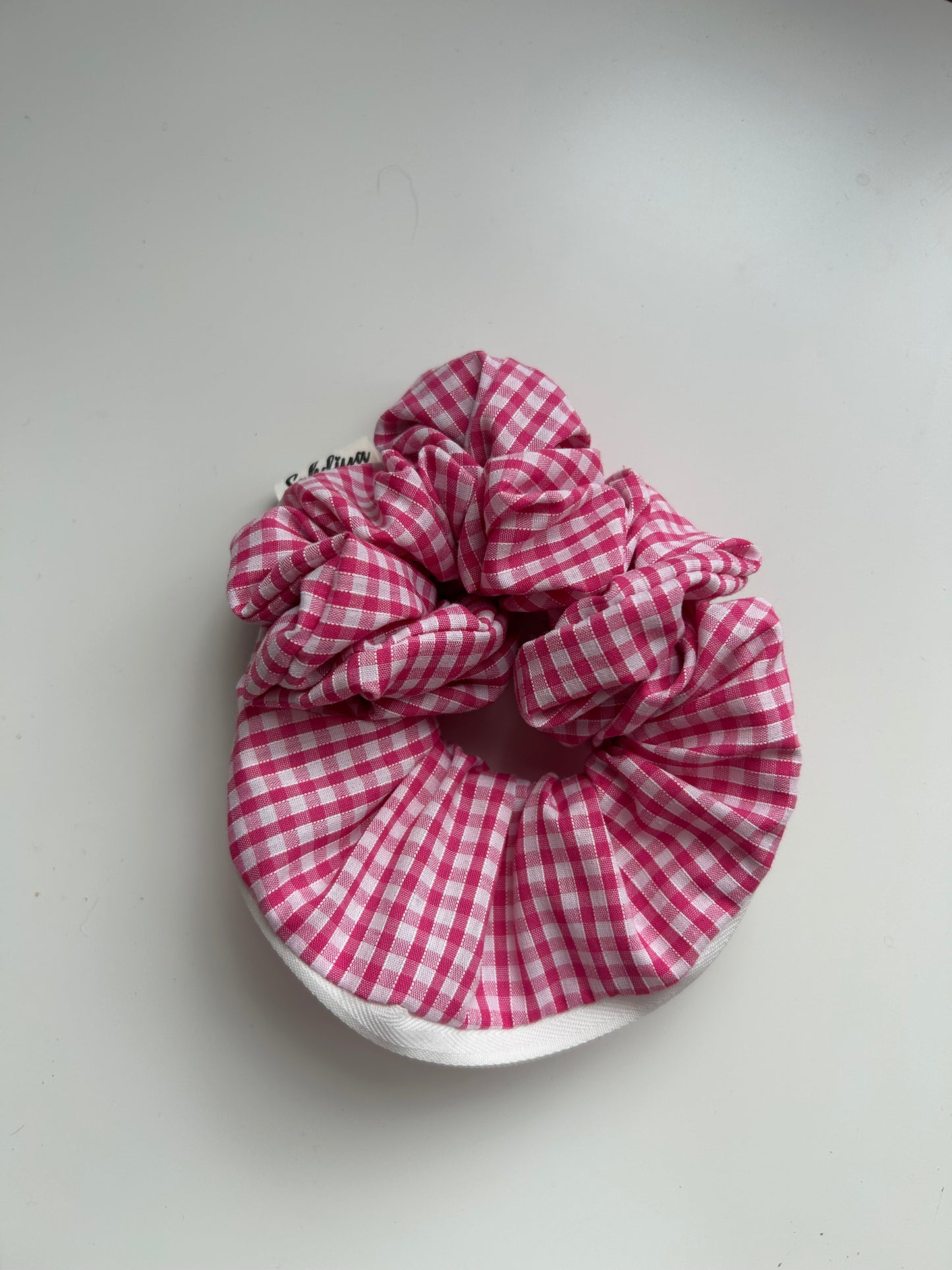 Scrunchie with a pocket!