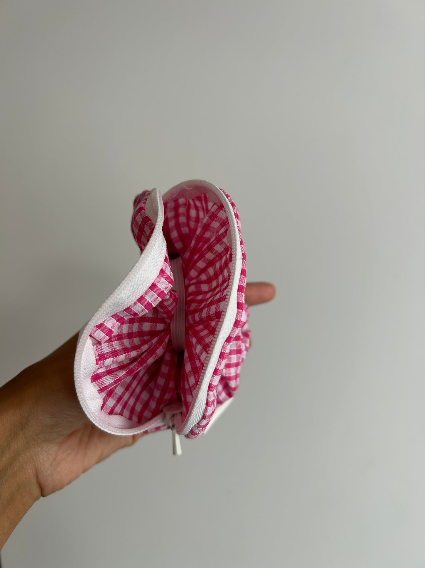 Scrunchie with a pocket!