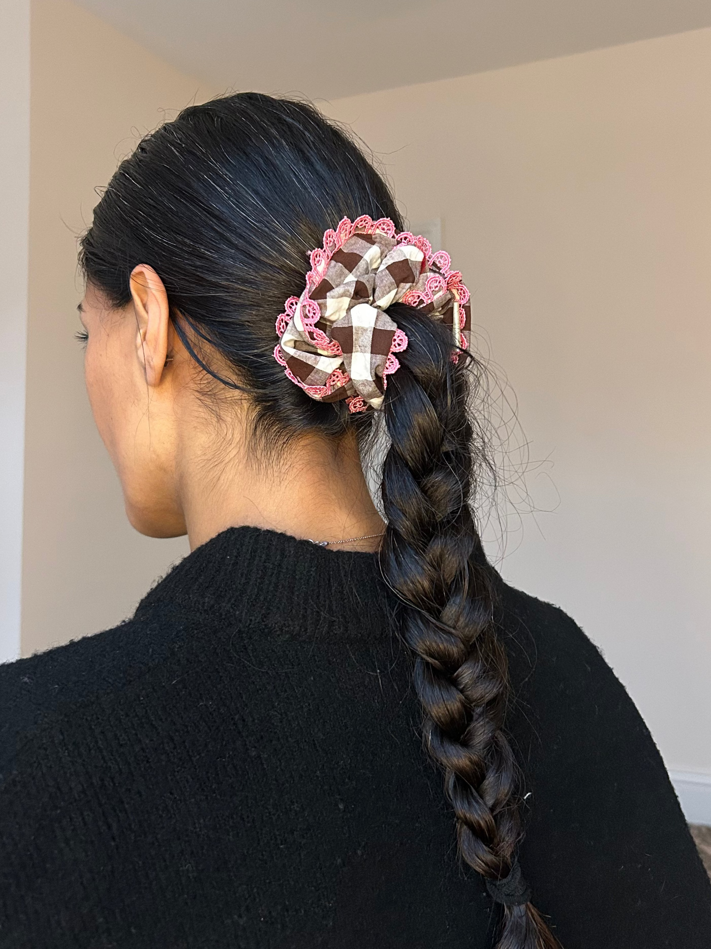 Brown gingham with pink lace