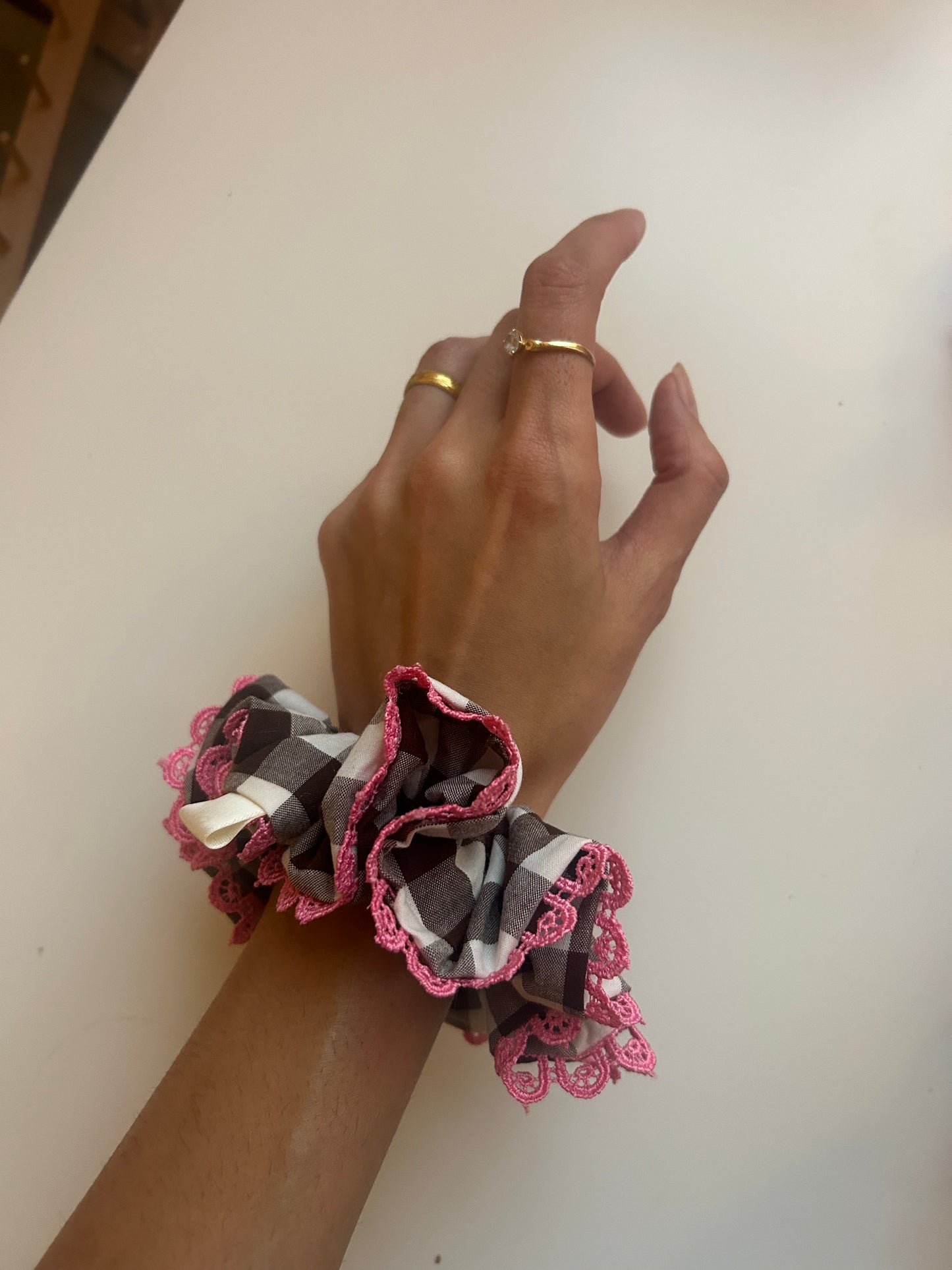 Brown gingham with pink lace