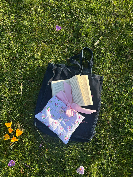 Pink floral book sleeve with pink lining & bow | Cottage core aesthetic padded book sleeve | Bookish gifts for her