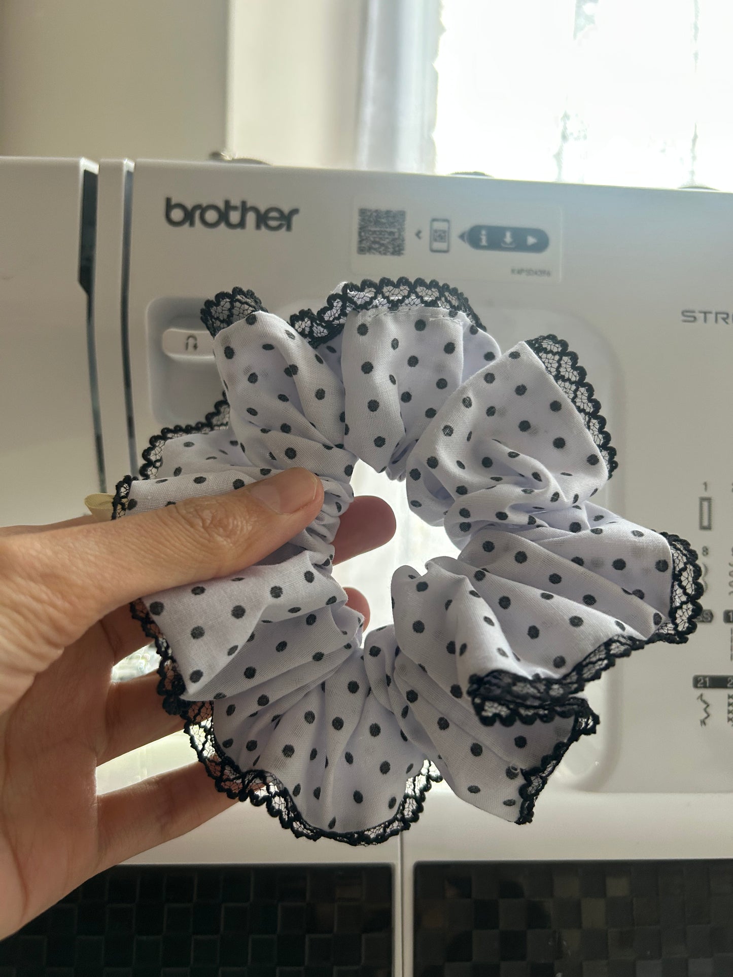 Heart Lace scrunchie