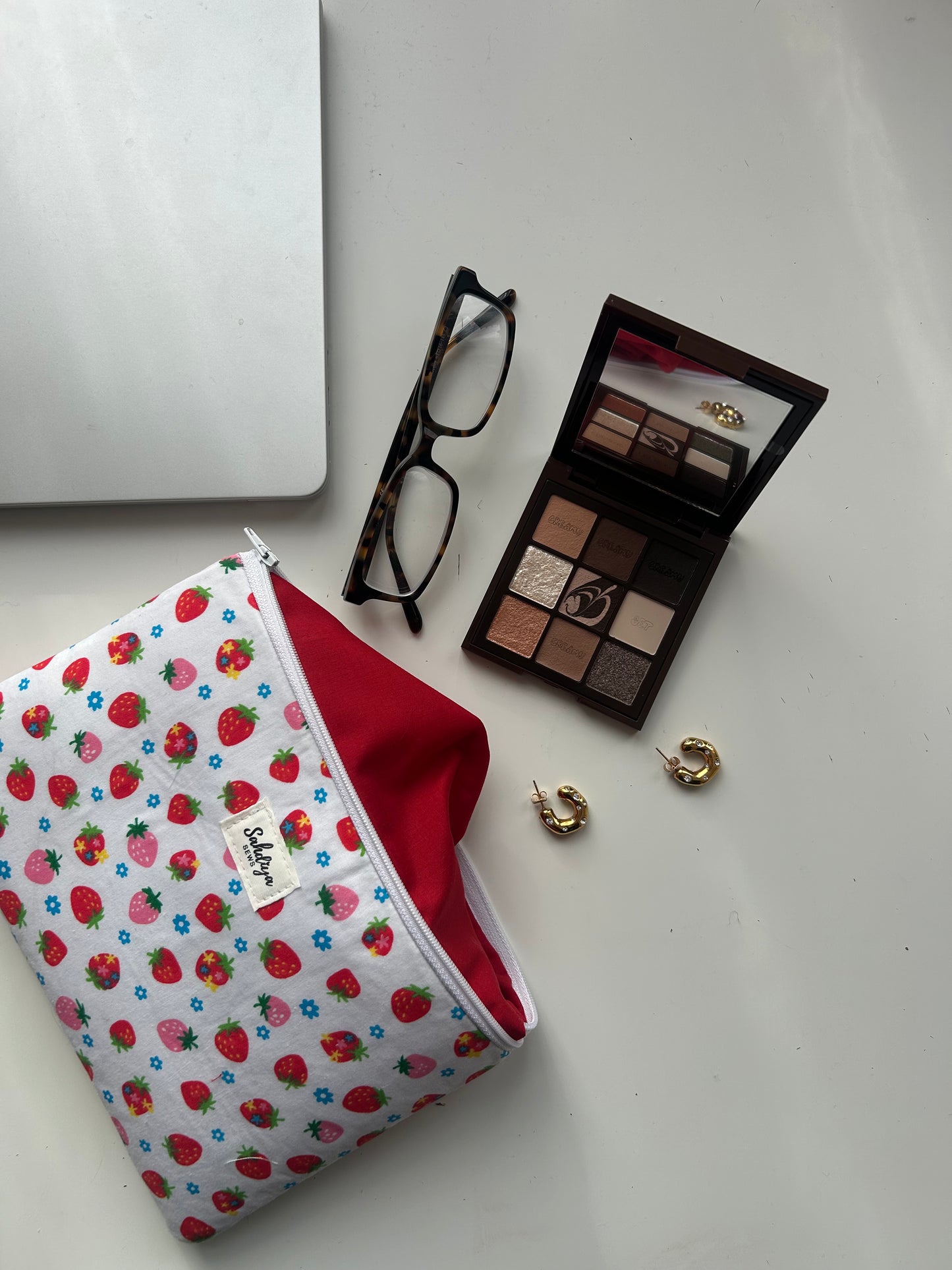 Strawberry pouch | Pink & red cosmetic bag | Everyday essentials organiser | Travel accessory pouch